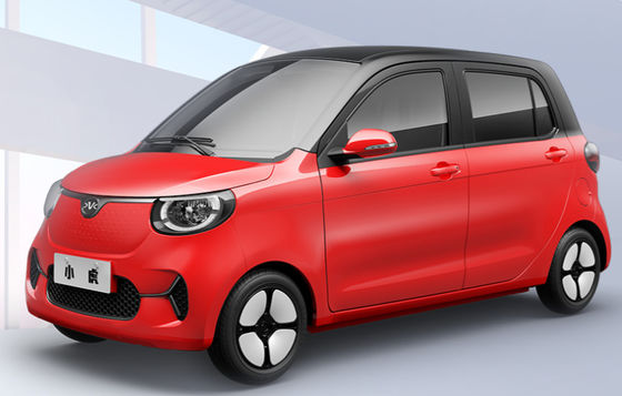 2440mm Base de rodas EV Carro elétrico 5 portas 4 assentos Com bateria de lítio ternário