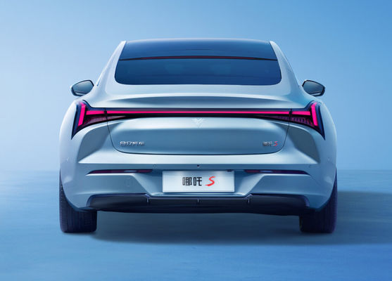 170kw Esportes Elétricos Neta EV Carro 4 lugares 715km Endurance